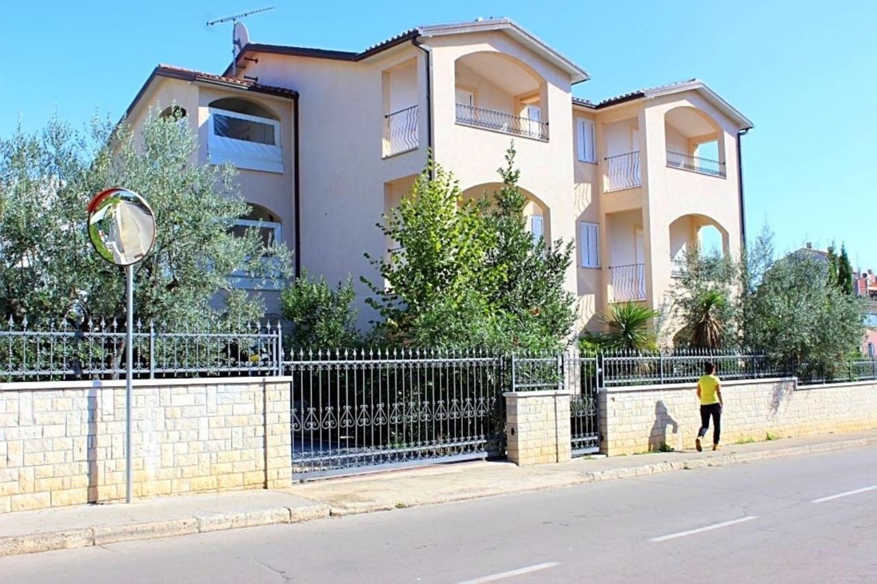 Apartmán House Laura 200M From The Beach And The Center Poreč Exteriér fotografie
