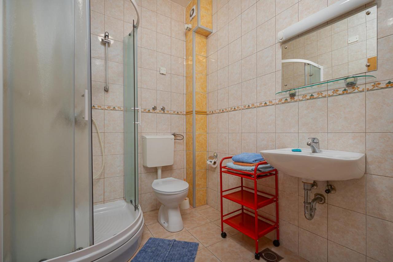 Apartmán House Laura 200M From The Beach And The Center Poreč Exteriér fotografie